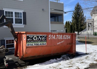Livraison de conteneur à côté de maison - Location de conteneur Montréal.ca