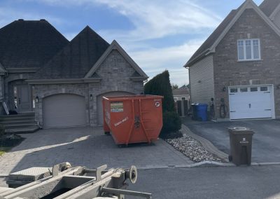 Location de conteneur pour entrepreneur - Zone Conteneurs Inc. à Mirabel - Location de conteneur Montréal