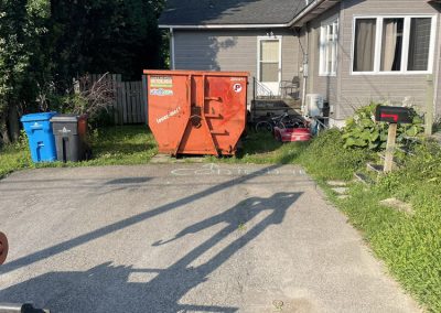 Service de location de mini conteneur dans la région de Mirabel - Zone Conteneurs