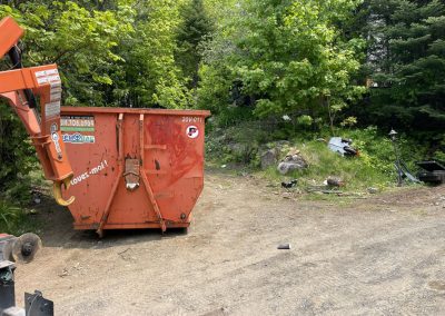 Location de conteneur 20 verges à Montréal et ses environs ( Brossard, Montréal-Ouest, Saint-Jérôme ) - Location Conteneur Montréal